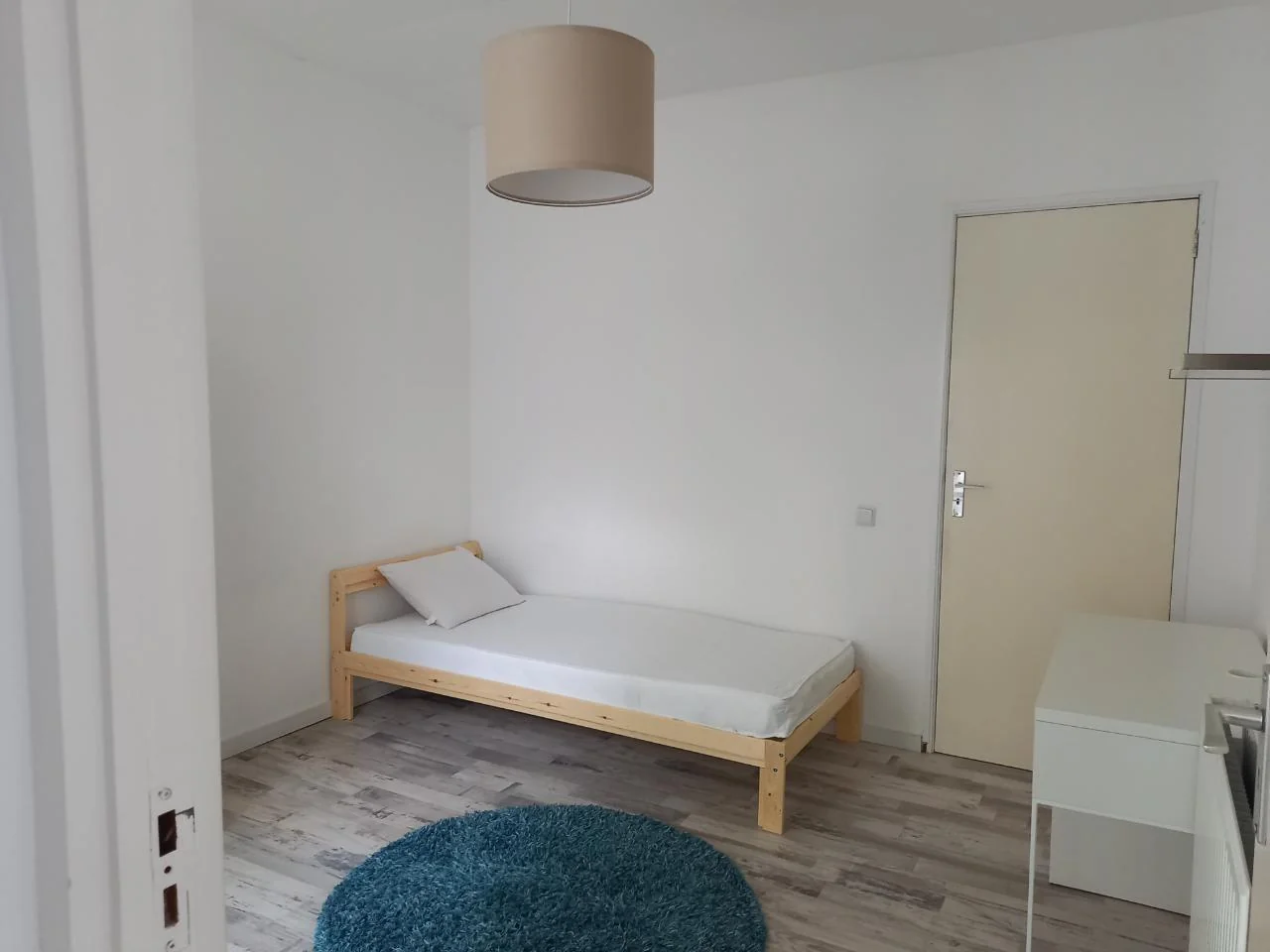 Foto van de Kamer gelegen aan de Vinkensteynstraat in Den Haag