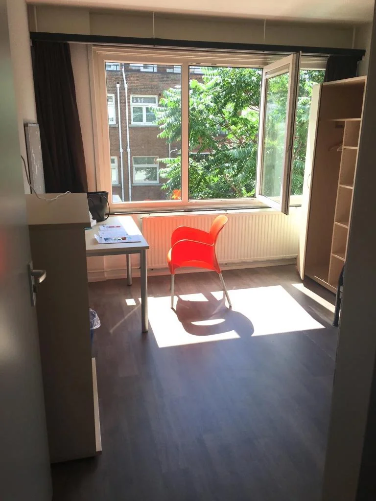 Foto van de Kamer gelegen aan de Robert Baeldestraat in Rotterdam