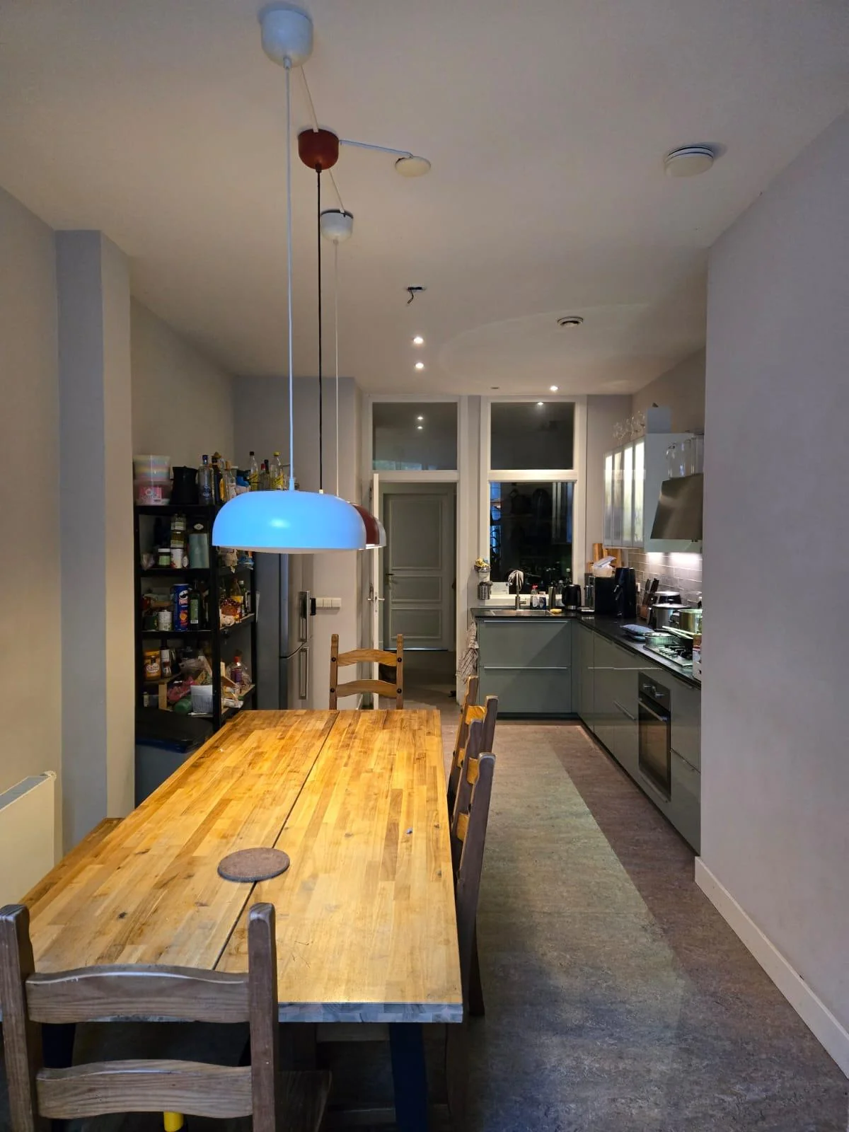 Foto van de Kamer gelegen aan de Weteringkade in Den Haag