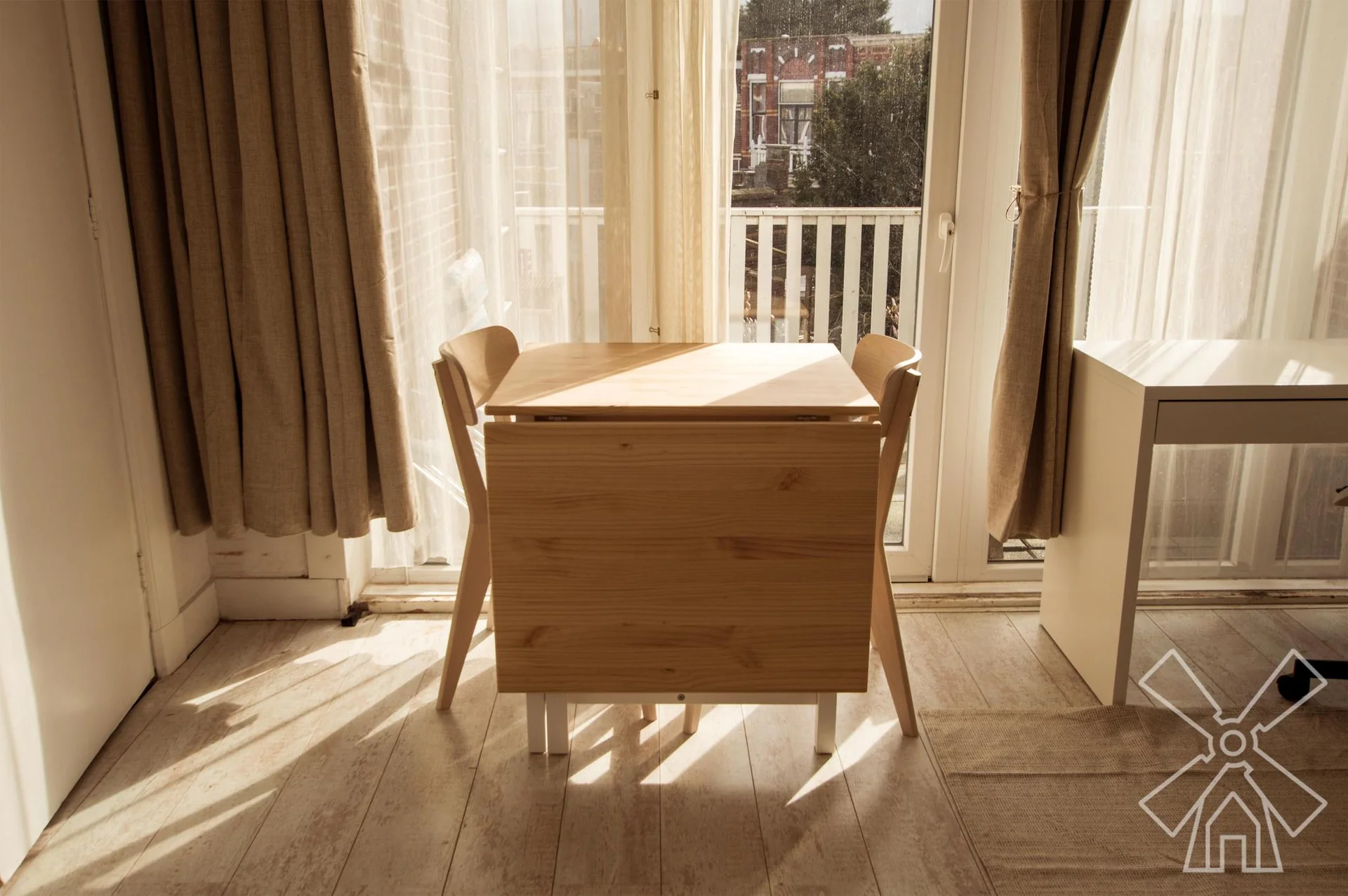 Foto van de Kamer gelegen aan de Valkenboslaan in Den Haag