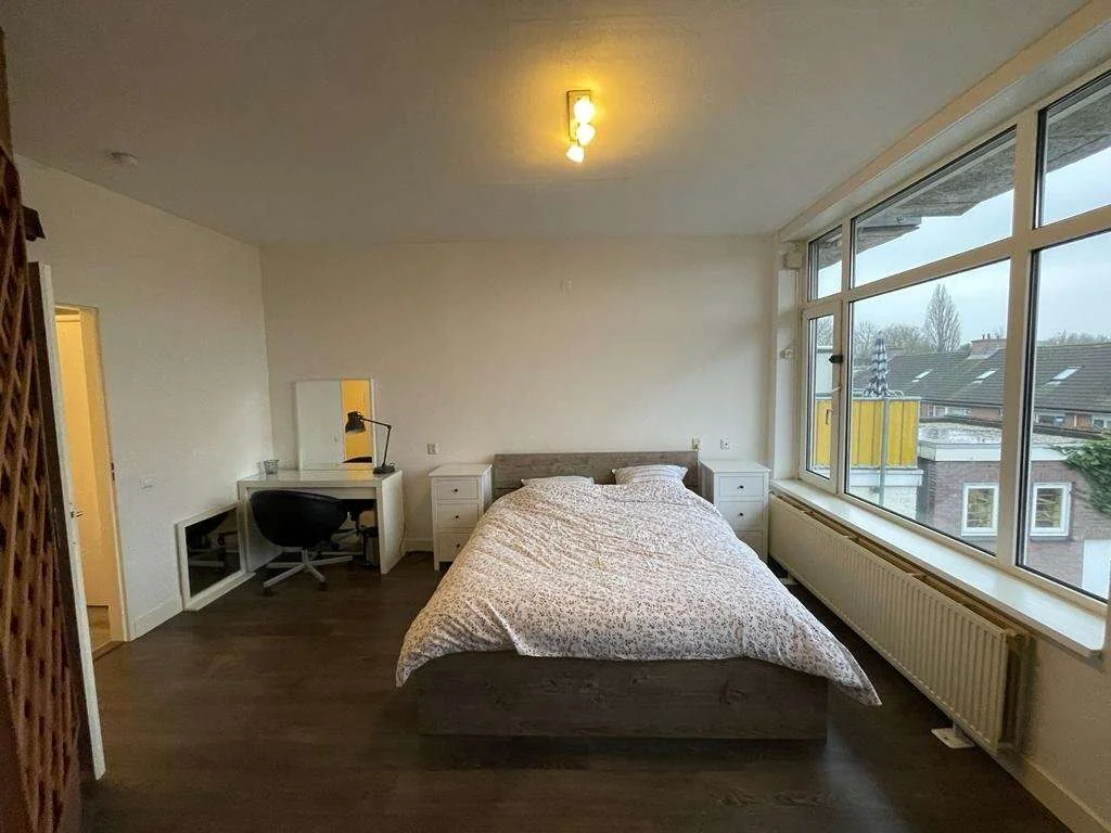 Foto van de Appartement gelegen aan de Dordtsestraatweg in Rotterdam