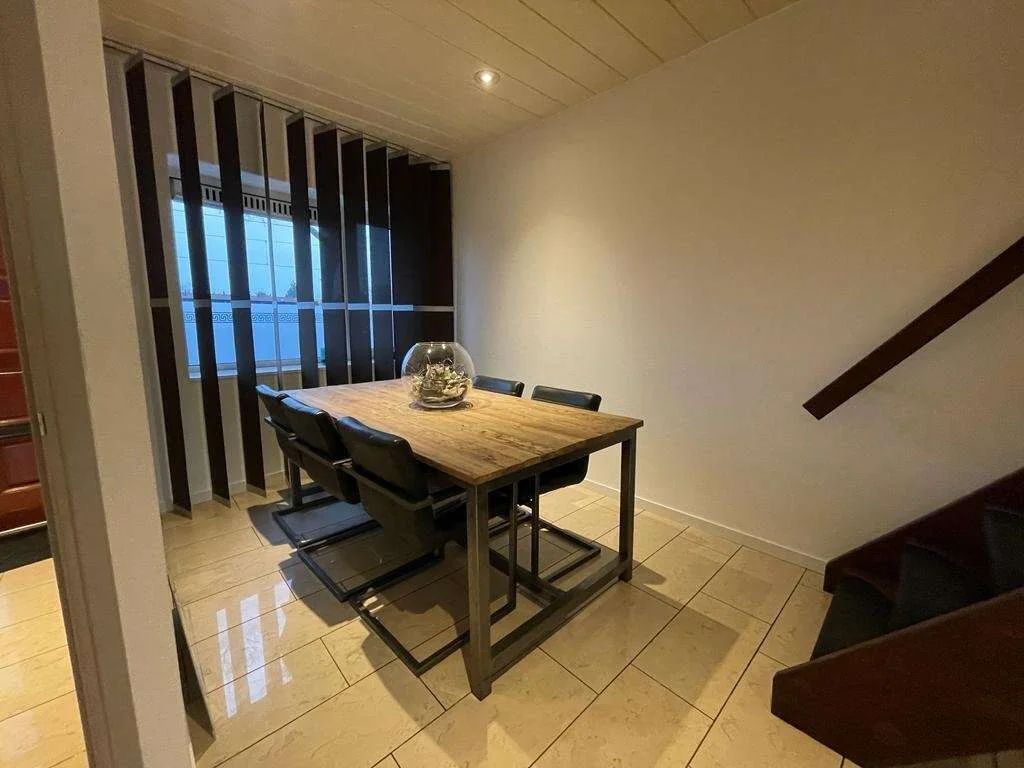 Foto van de Appartement gelegen aan de Dordtsestraatweg in Rotterdam