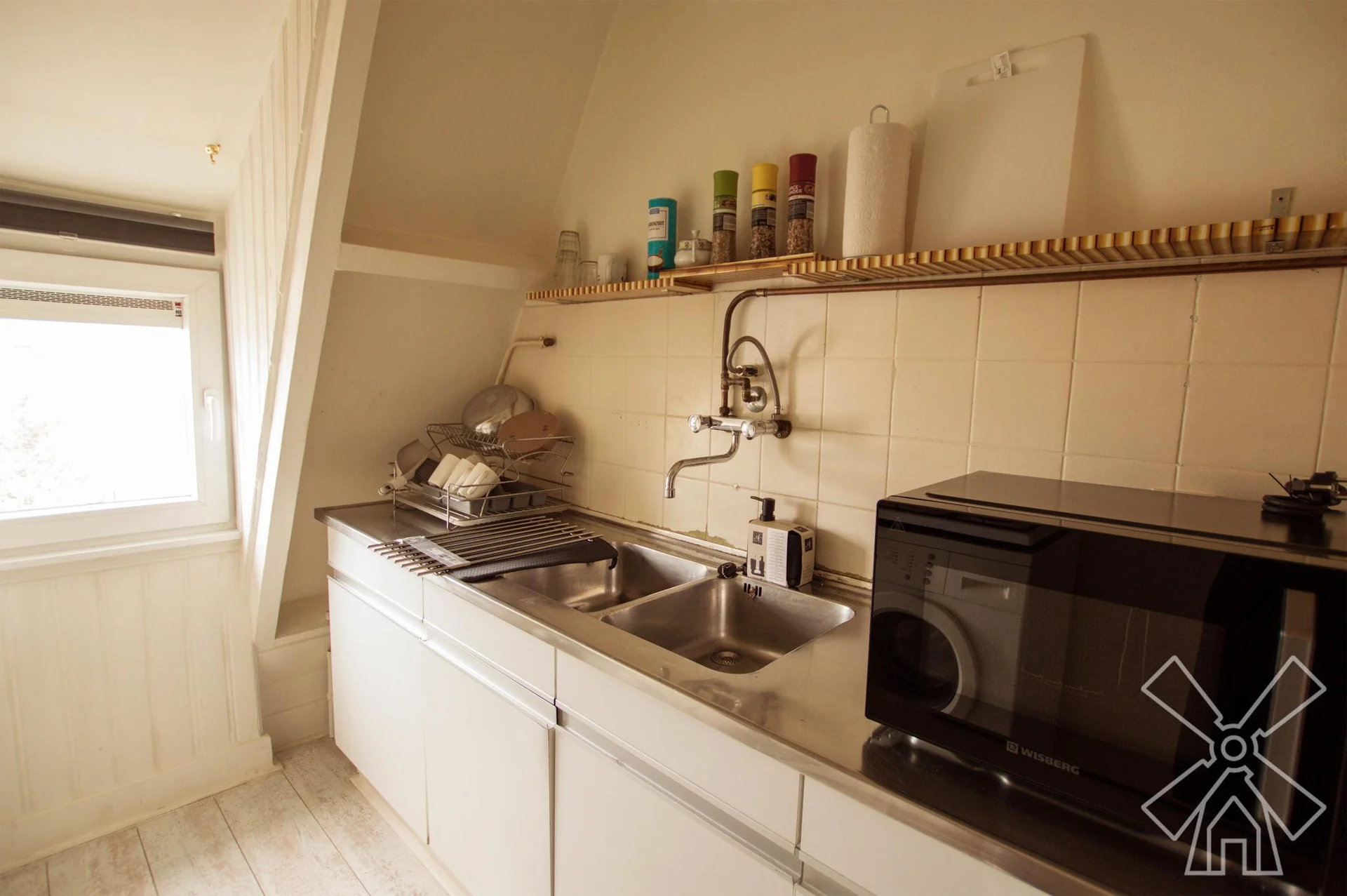 Foto van de Studio gelegen aan de Valkenboslaan in Den Haag