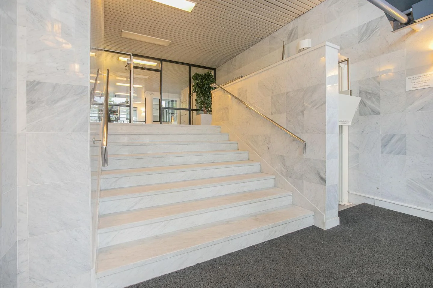 Foto van de Kamer gelegen aan de Johan Huizingalaan in Amsterdam
