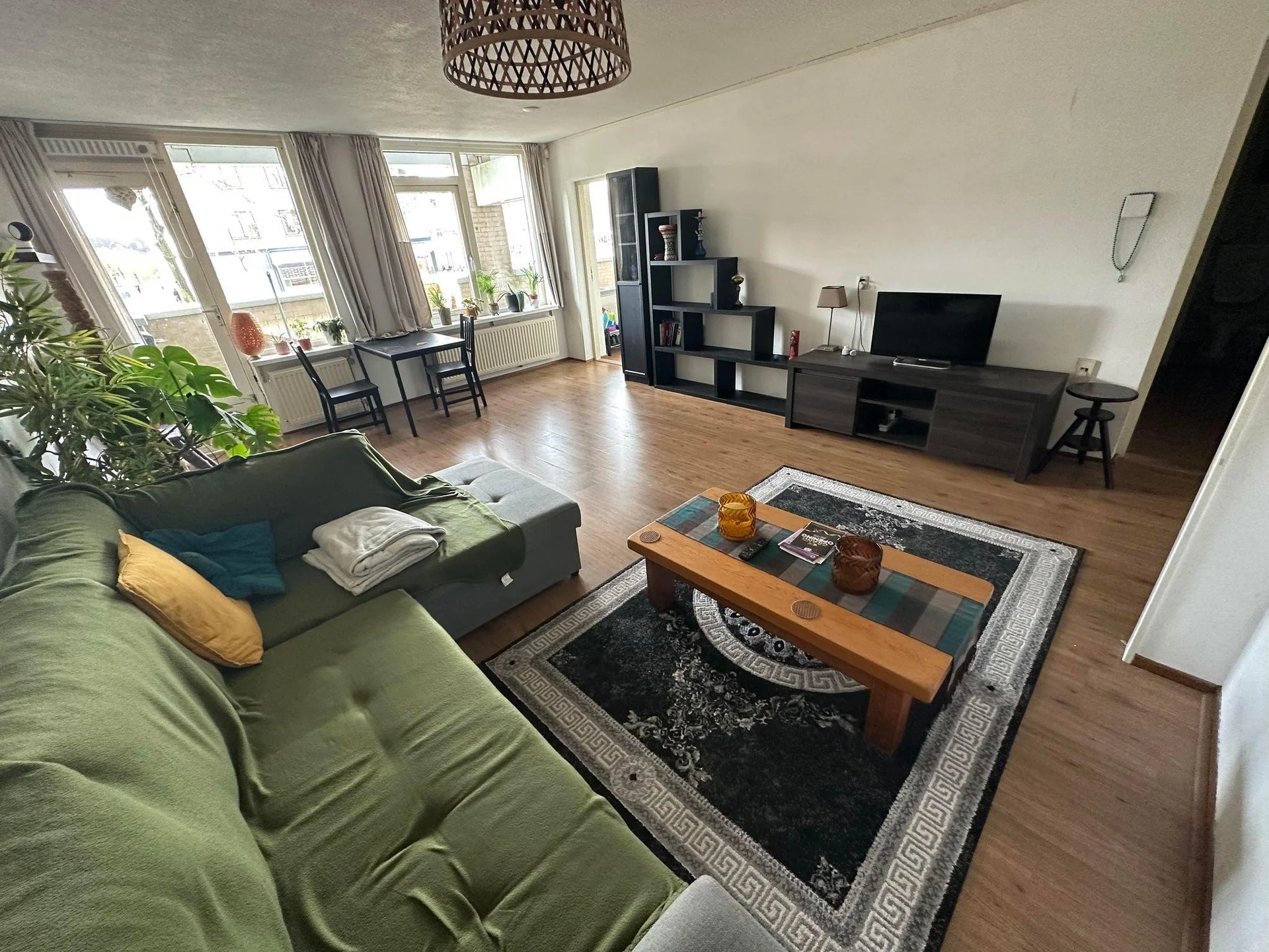 Foto van de Kamer gelegen aan de Johan Huizingalaan in Amsterdam