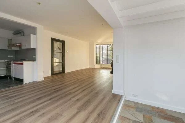 Foto van de Appartement gelegen aan de Graaf Aelbrechtlaan in Amstelveen