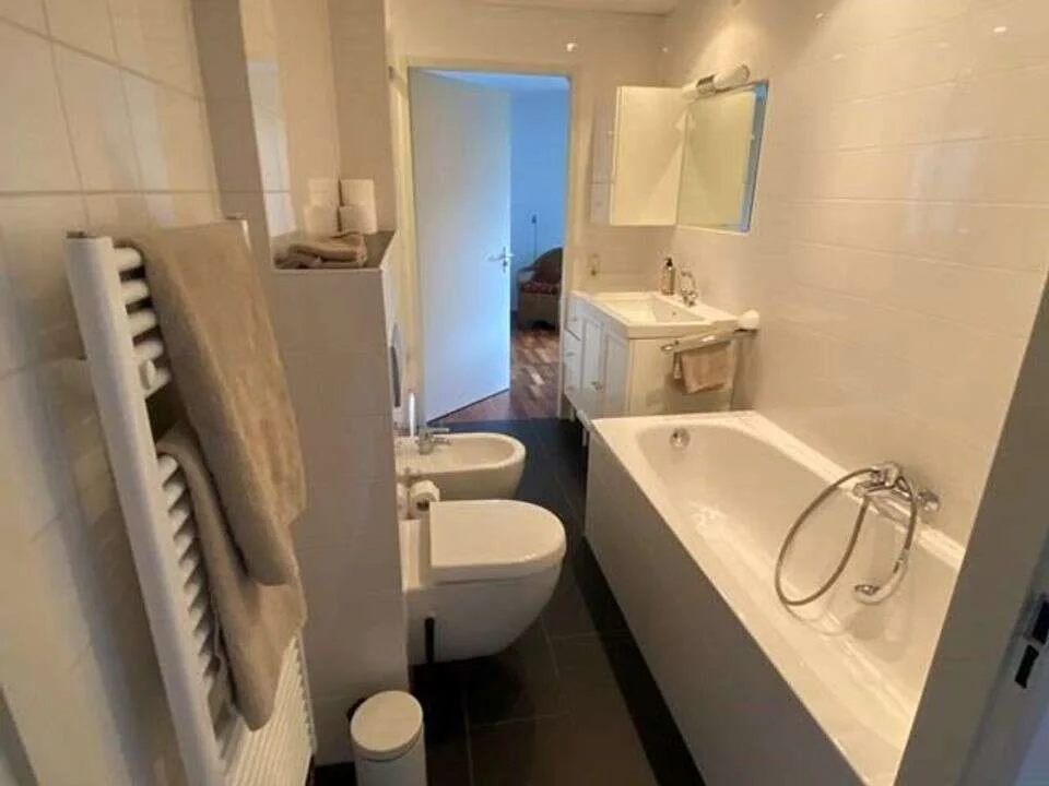 Foto van de Appartement gelegen aan de Omval in Amsterdam