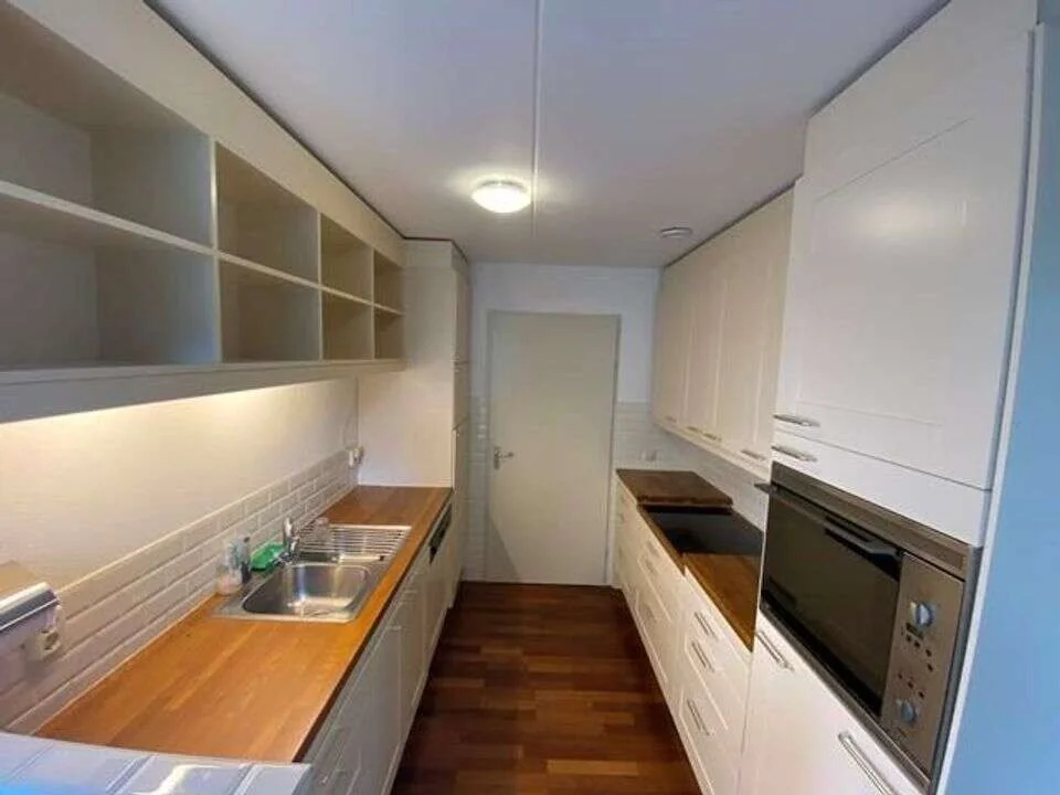 Foto van de Appartement gelegen aan de Omval in Amsterdam