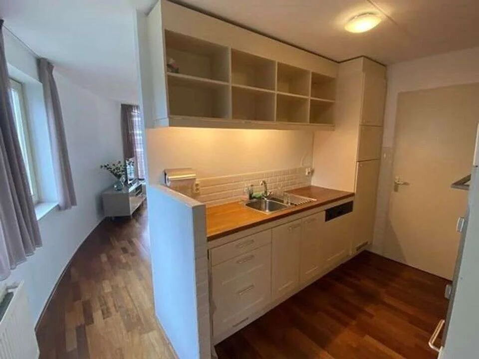 Foto van de Appartement gelegen aan de Omval in Amsterdam