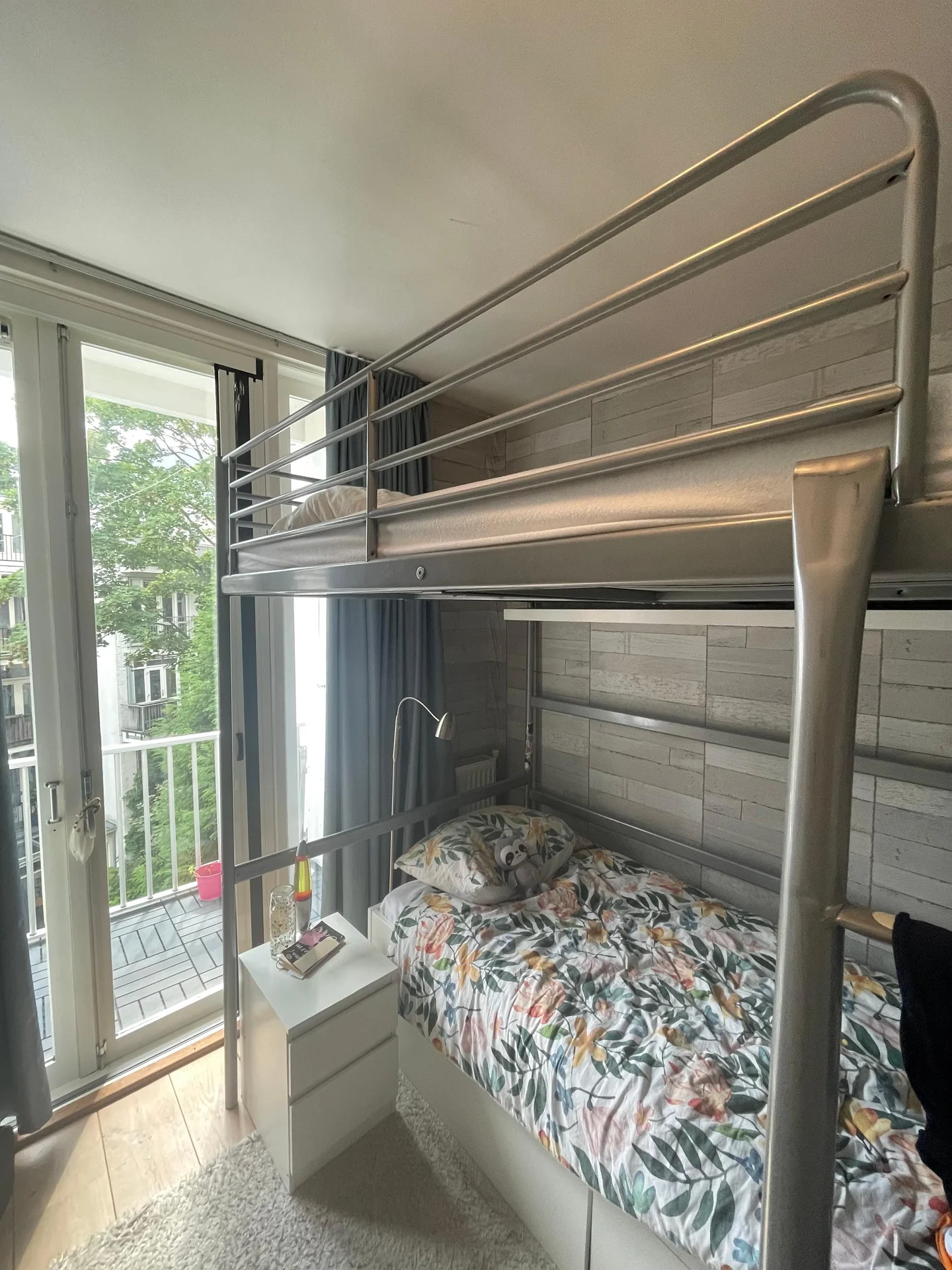 Foto van de Kamer gelegen aan de Borneostraat in Amsterdam