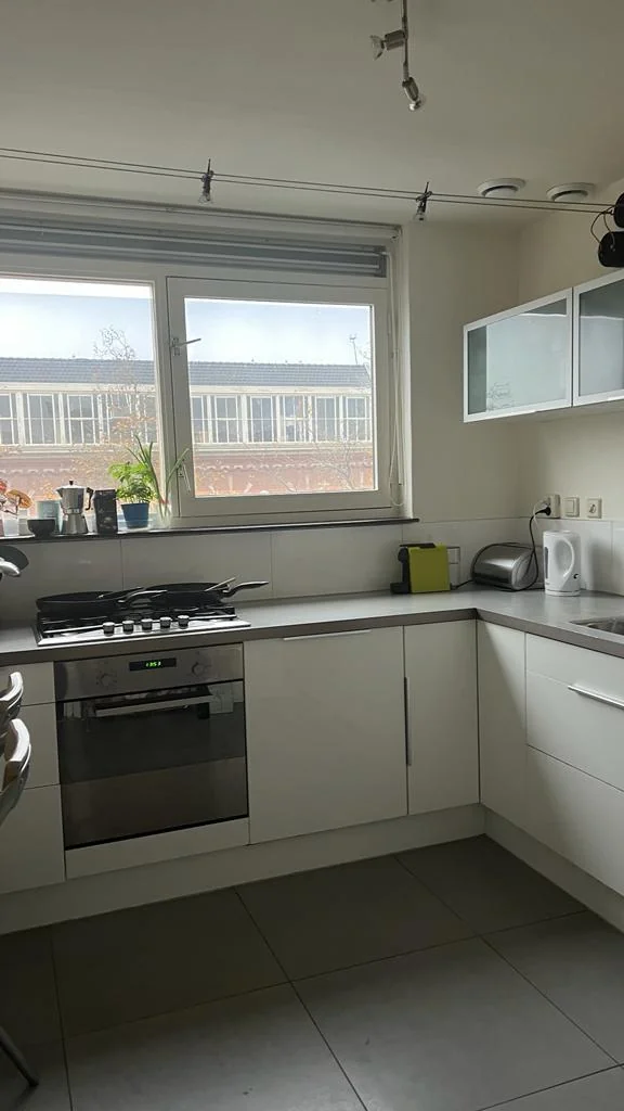 Foto van de Kamer gelegen aan de Rose-Spoorstraat in Rotterdam