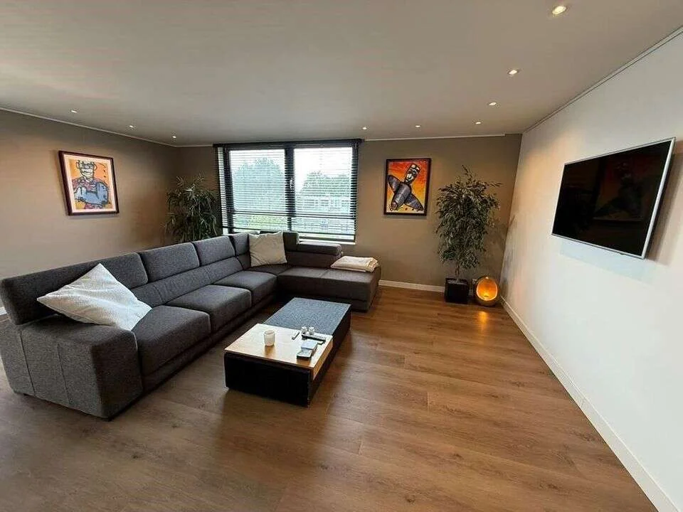 Foto van de Appartement gelegen aan de Fluweelboomlaan in Amstelveen