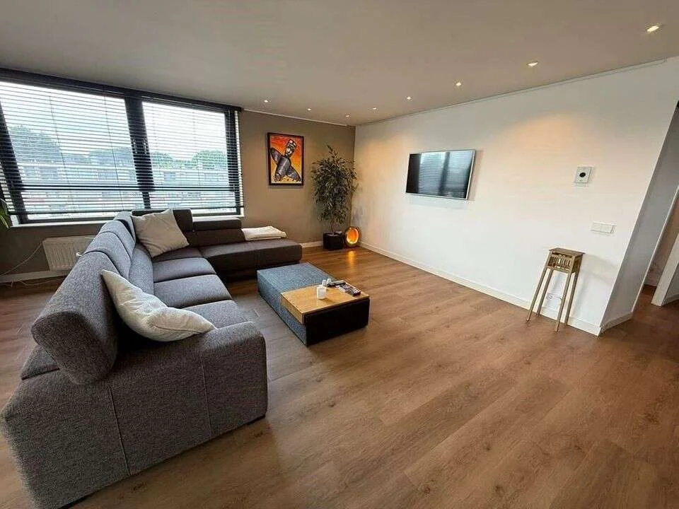 Foto van de Appartement gelegen aan de Fluweelboomlaan in Amstelveen