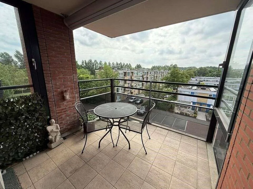 Foto van de Appartement gelegen aan de Fluweelboomlaan in Amstelveen