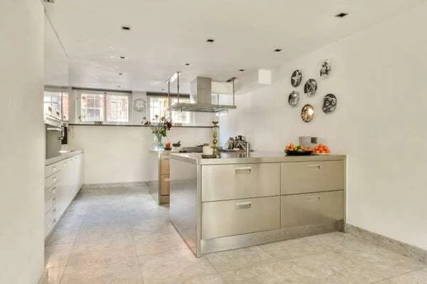 Foto van de Appartement gelegen aan de Hogeweg in Amsterdam