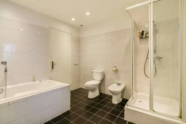 Foto van de Appartement gelegen aan de Hogeweg in Amsterdam