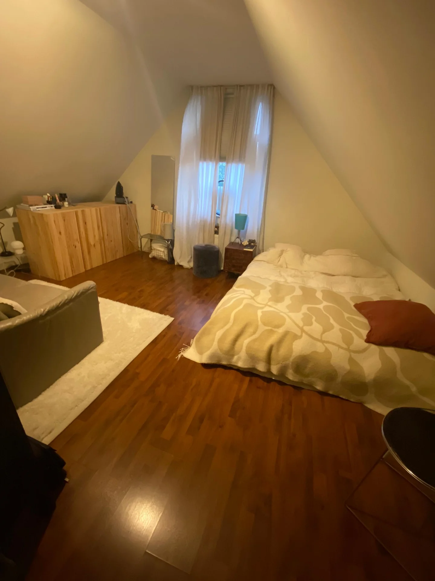 Foto van de Kamer gelegen aan de Nieuwe Binnenweg in Rotterdam