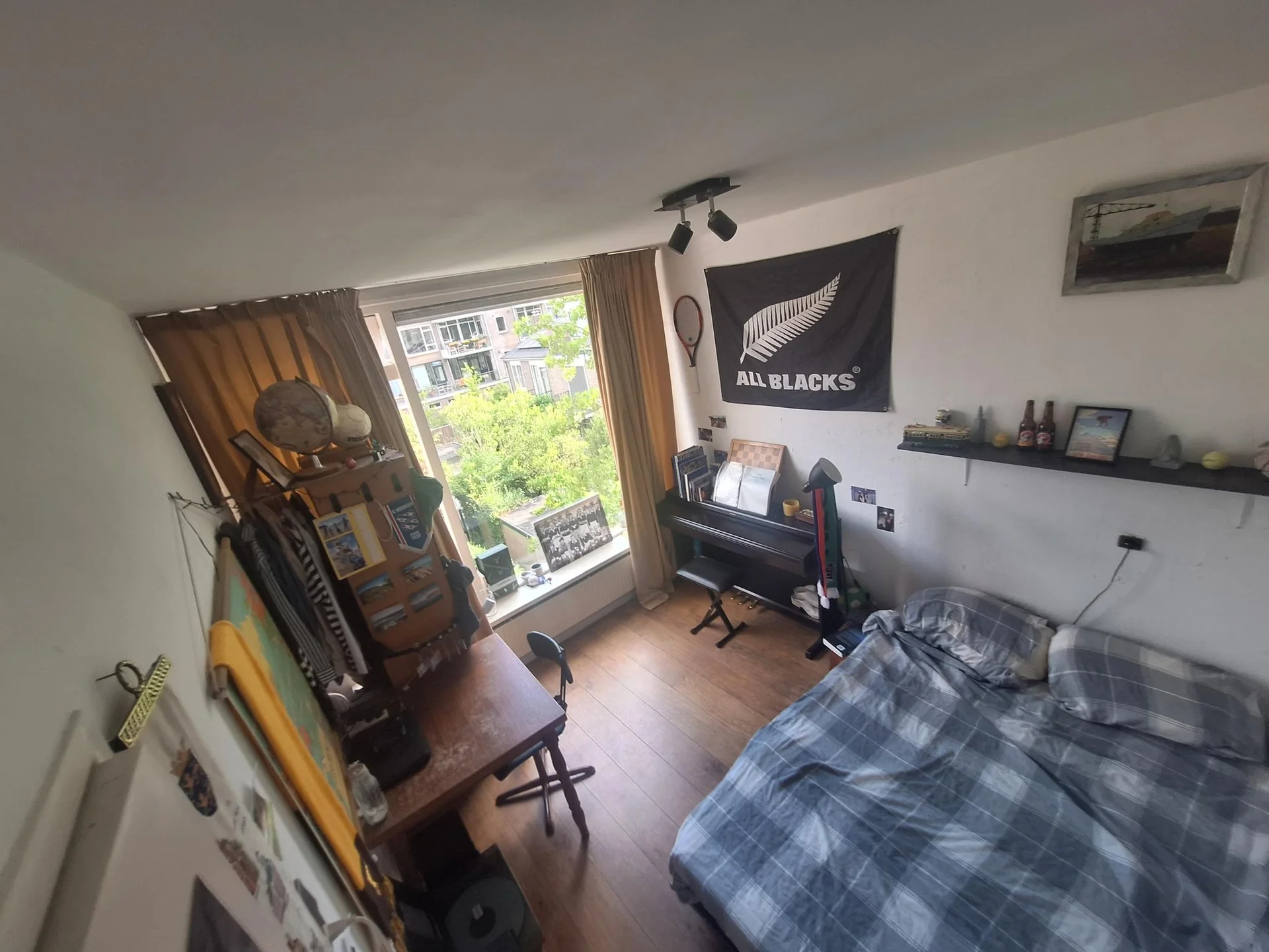 Foto van de Kamer gelegen aan de Looplantsoen in Utrecht