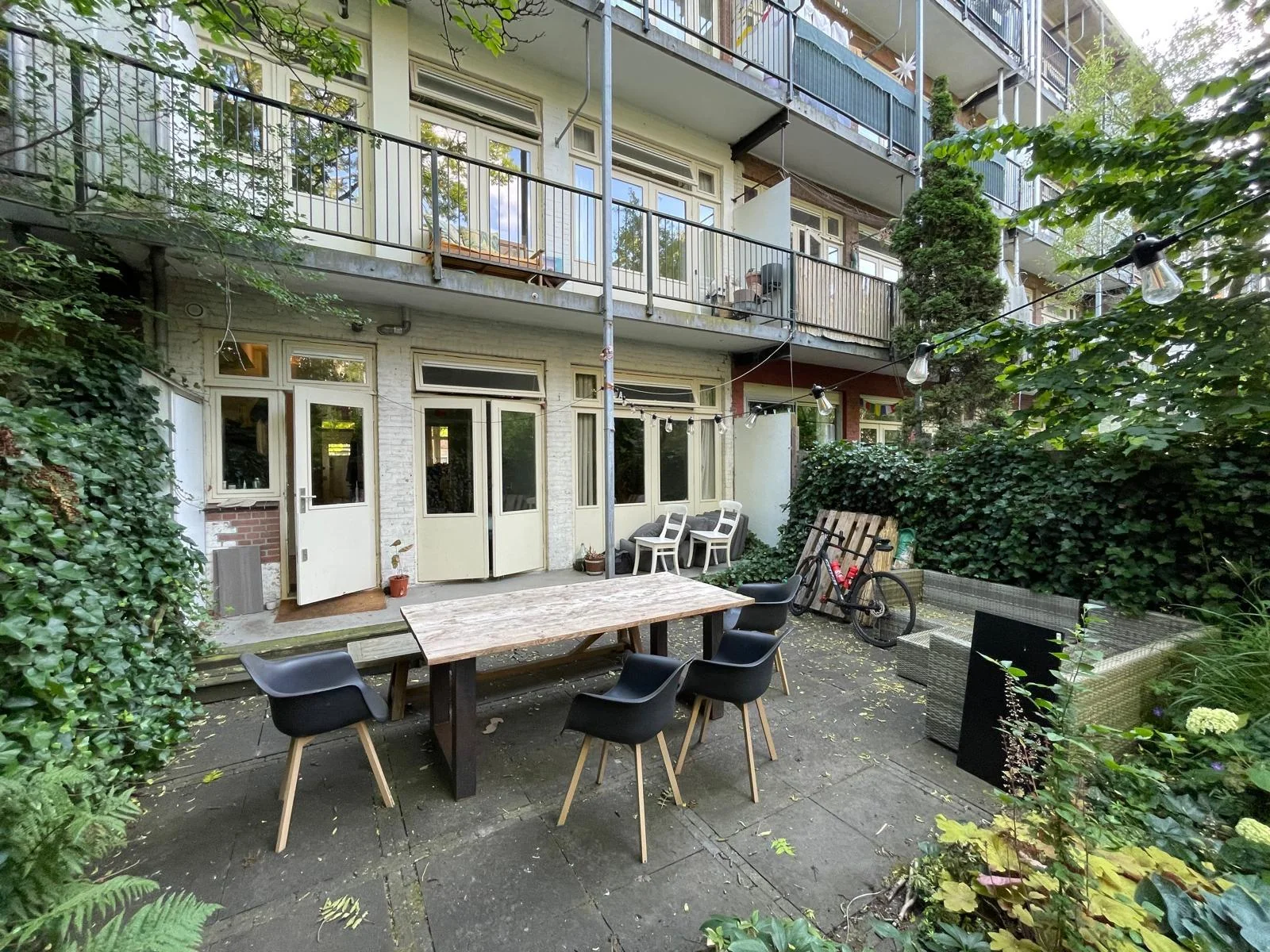 Foto van de Kamer gelegen aan de Admiraal De Ruijterweg in Amsterdam