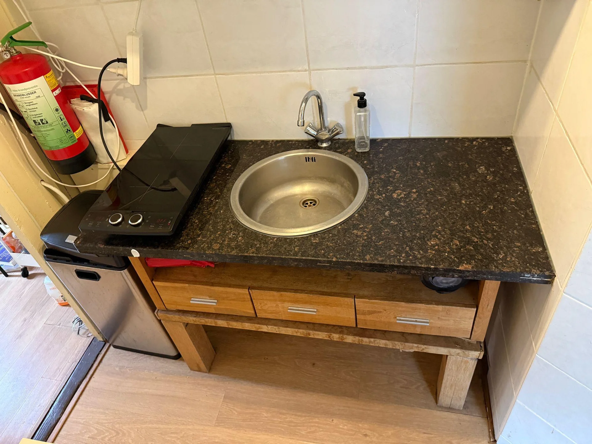 Foto van de Kamer gelegen aan de Lange Jufferstraat in Utrecht