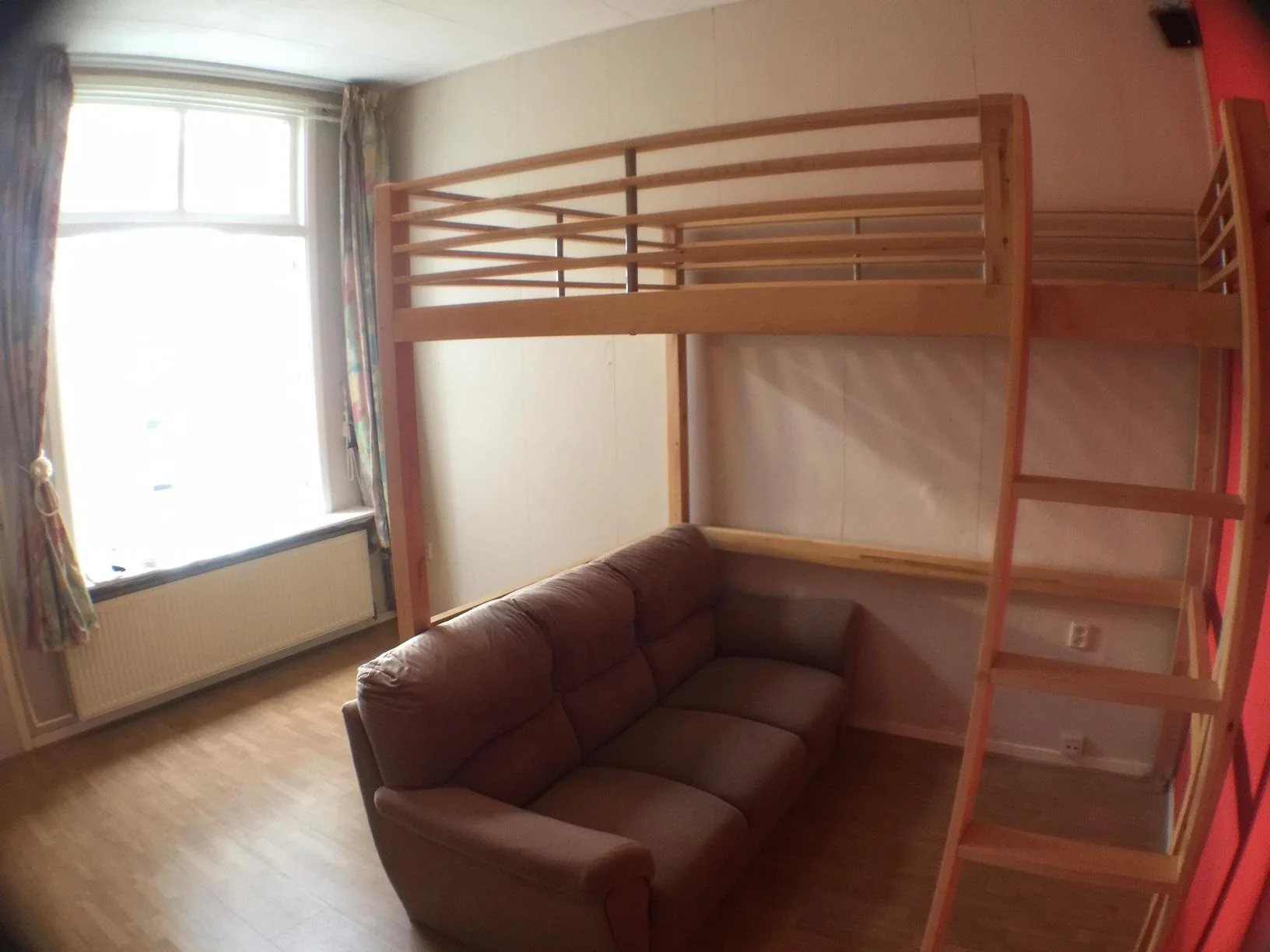 Foto van de Kamer gelegen aan de Willemsweg in Nijmegen