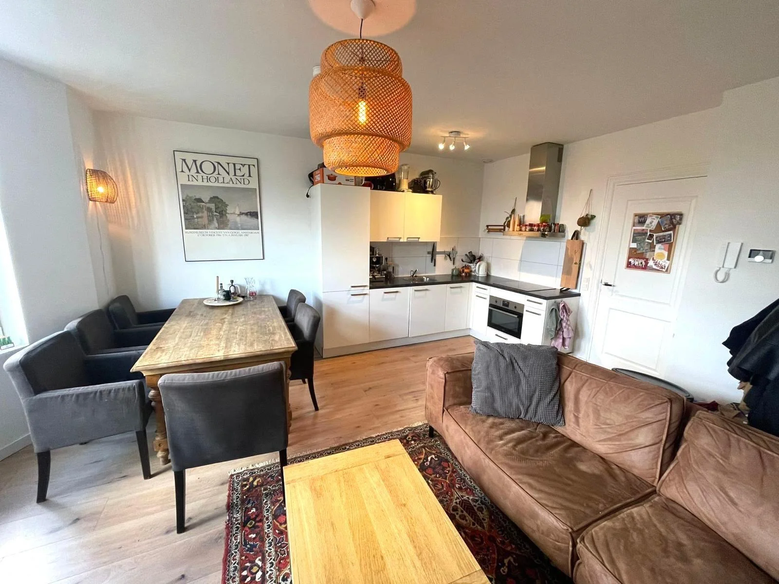 Foto van de Kamer gelegen aan de Essenburgsingel in Rotterdam