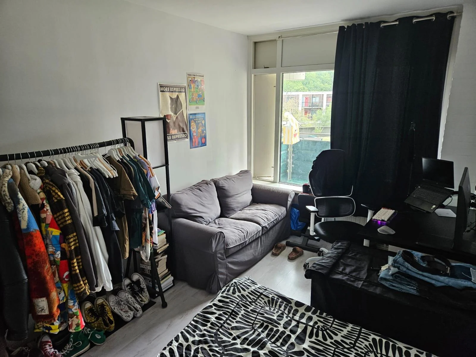 Foto van de Kamer gelegen aan de Loenermark in Amsterdam