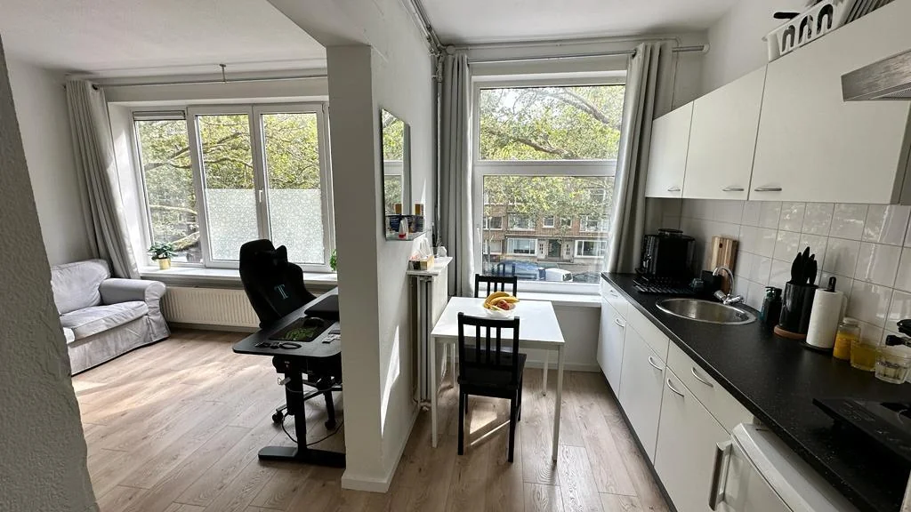 Foto van de Kamer gelegen aan de Dordtselaan in Rotterdam