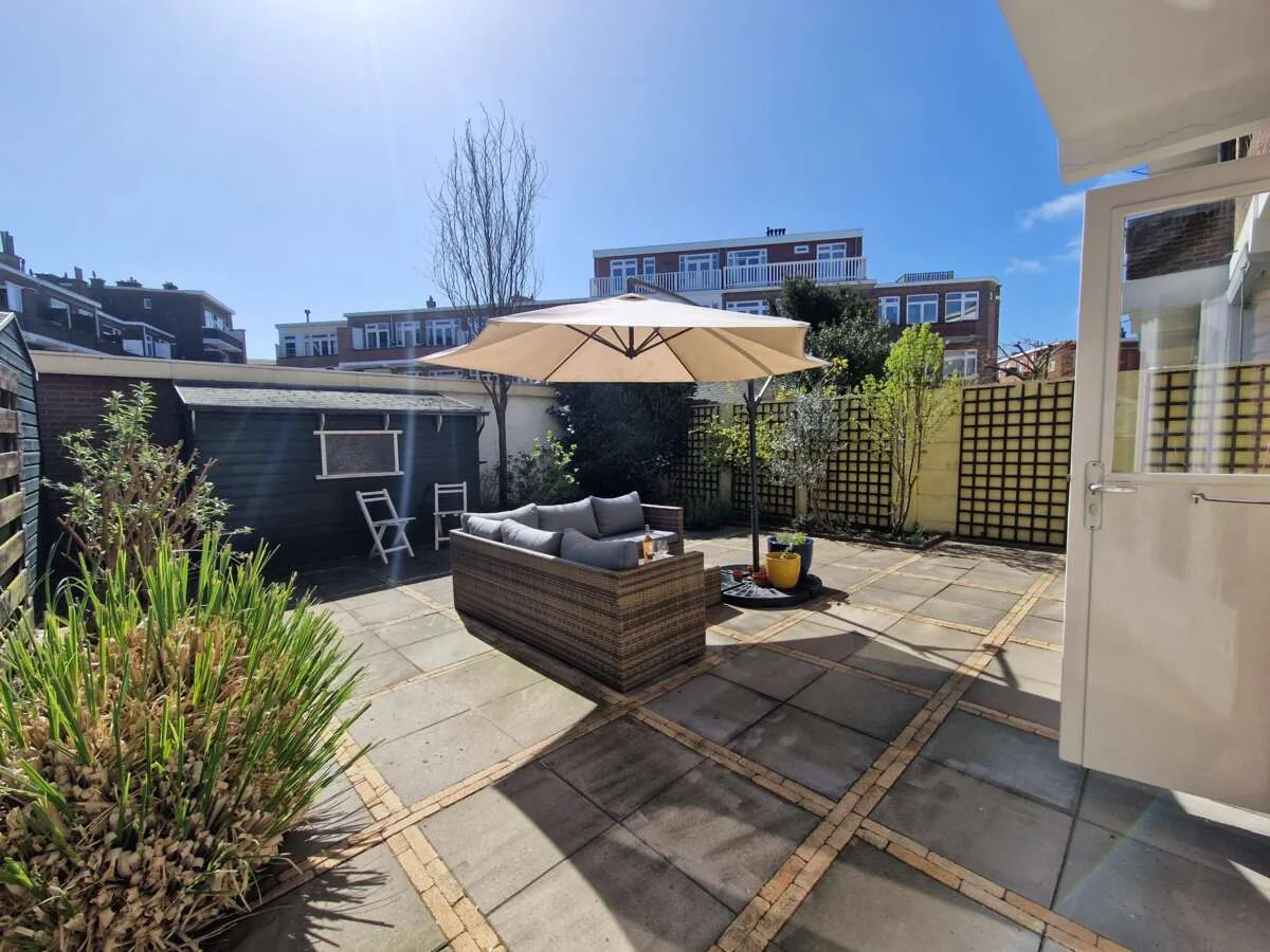 Foto van de Appartement gelegen aan de Amandelstraat in Den Haag