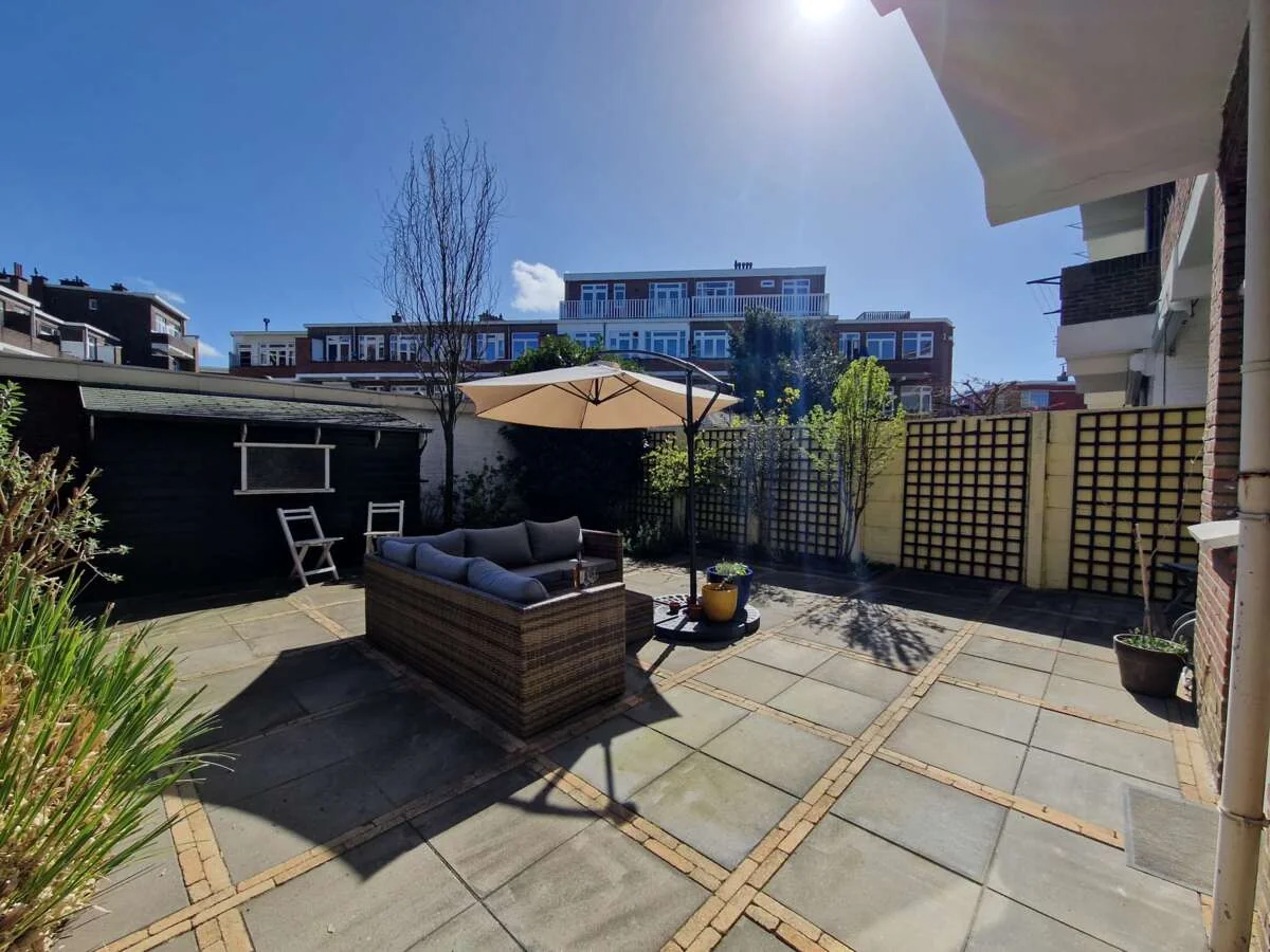 Foto van de Appartement gelegen aan de Amandelstraat in Den Haag