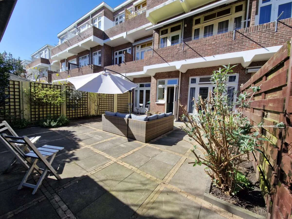 Foto van de Appartement gelegen aan de Amandelstraat in Den Haag