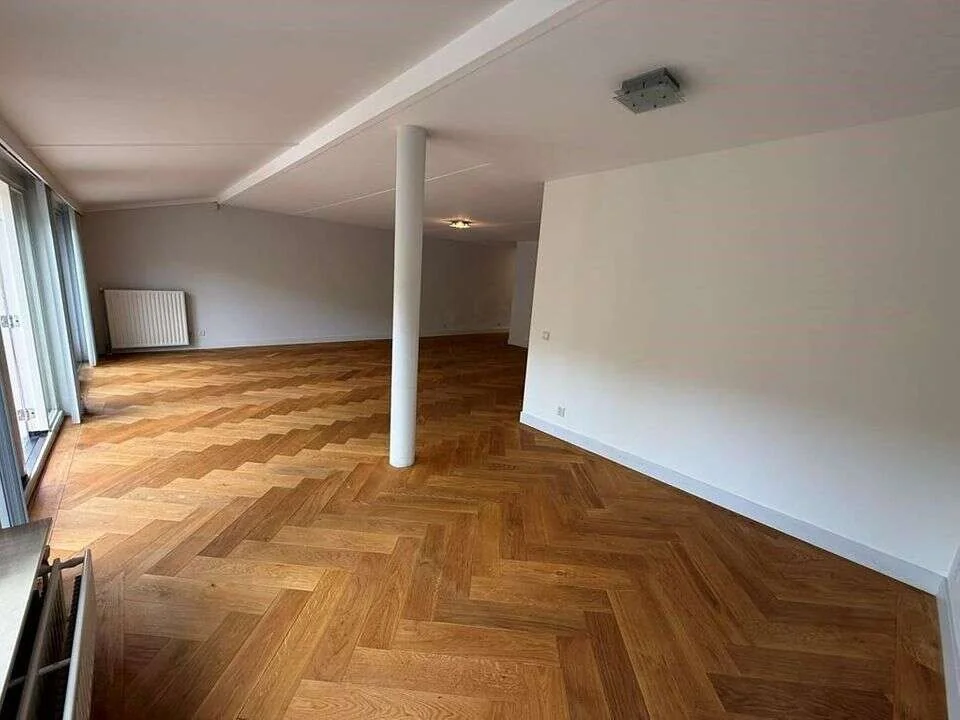 Foto van de Appartement gelegen aan de Maria Dermoûtlaan in Amstelveen