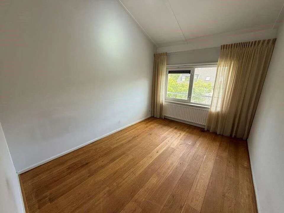 Foto van de Appartement gelegen aan de Maria Dermoûtlaan in Amstelveen