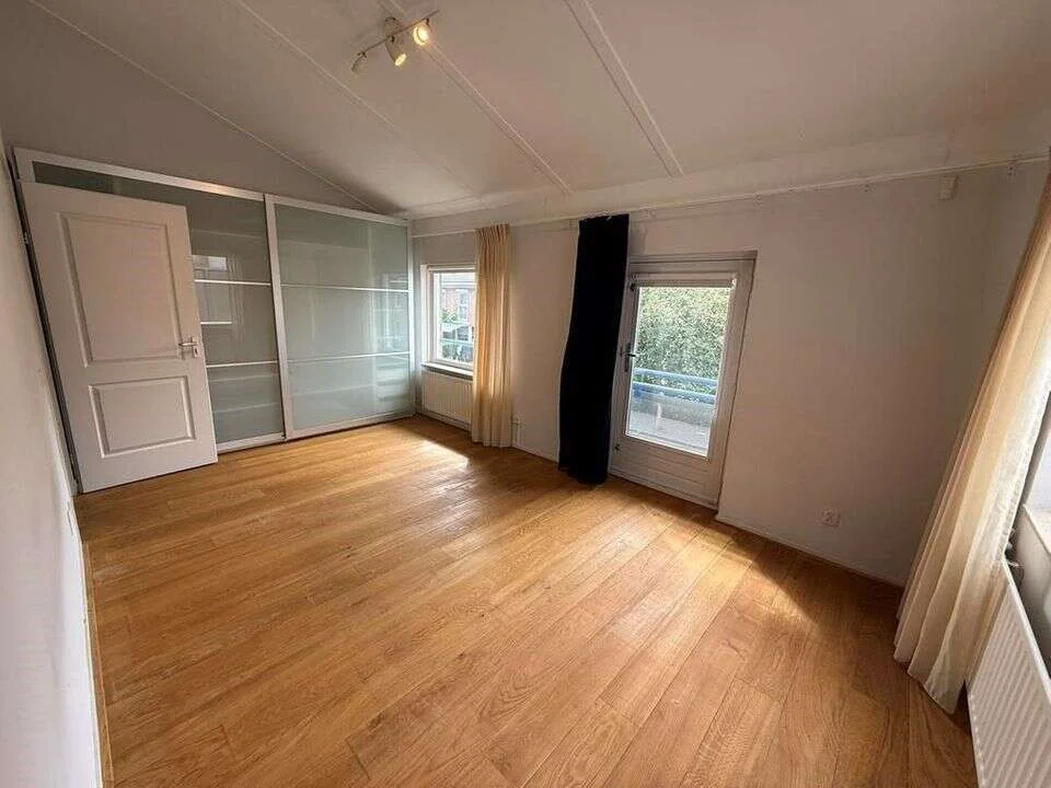 Foto van de Appartement gelegen aan de Maria Dermoûtlaan in Amstelveen