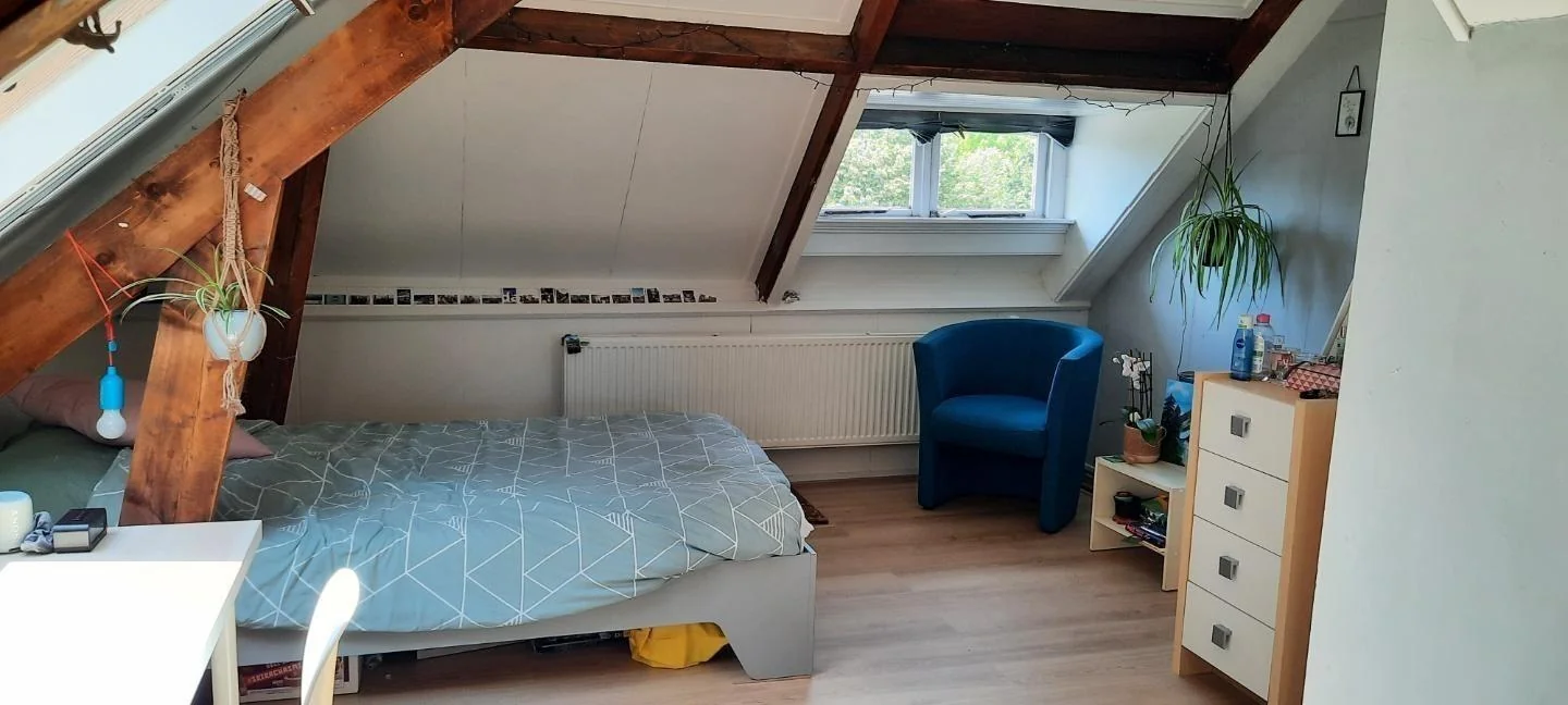 Foto van de Kamer gelegen aan de Zuiderspoorstraat in Enschede