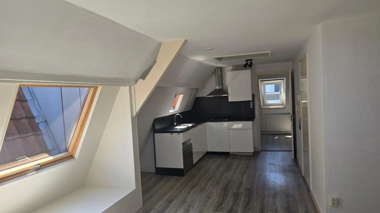 Foto van de Kamer gelegen aan de Barentszstraat in Den Haag