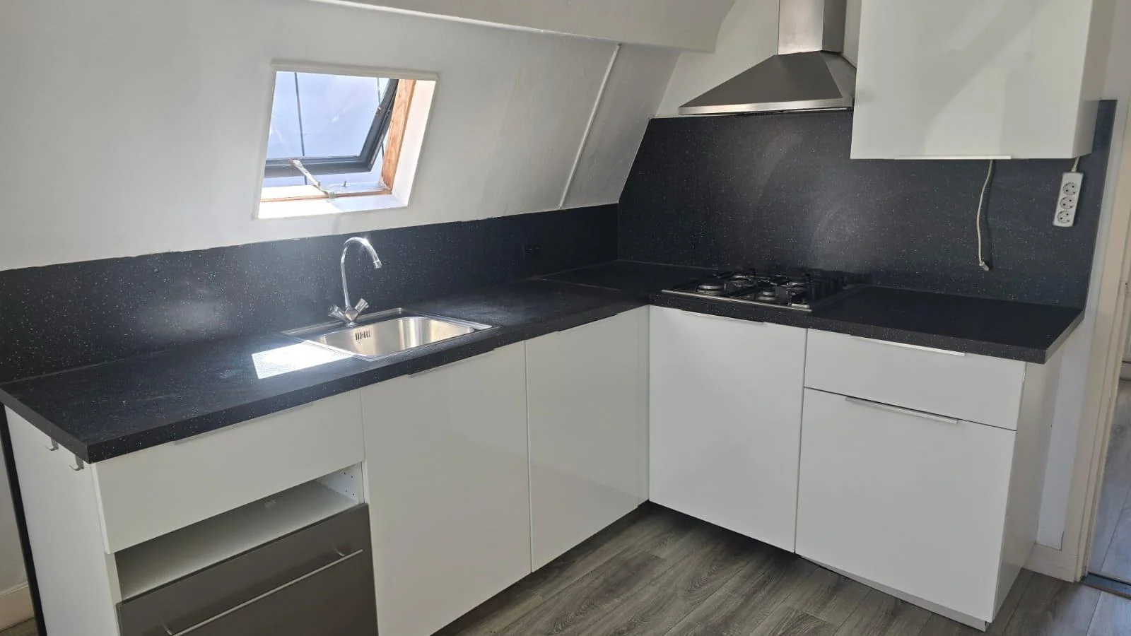Foto van de Kamer gelegen aan de Barentszstraat in Den Haag