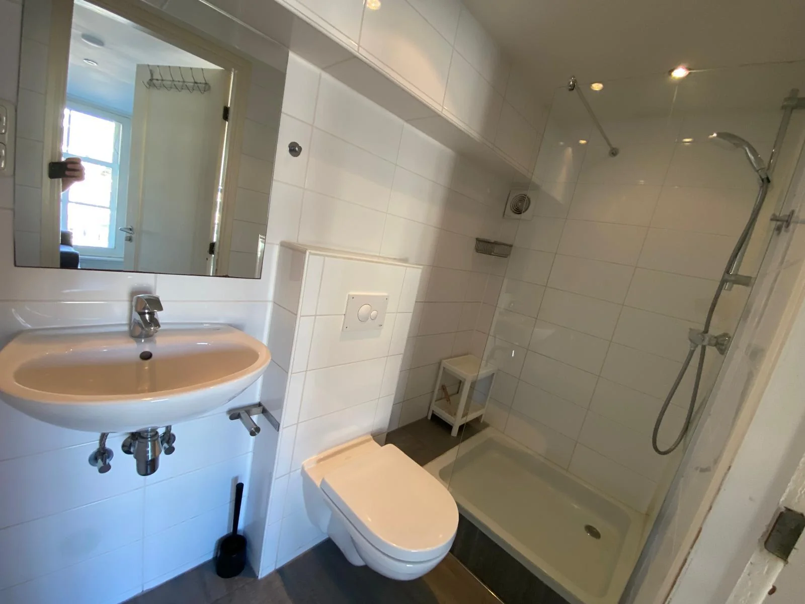 Foto van de Appartement gelegen aan de Nieuwezijds Voorburgwal in Amsterdam