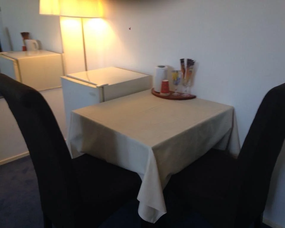 Foto van de Kamer gelegen aan de Von Geusaustraat in Voorburg