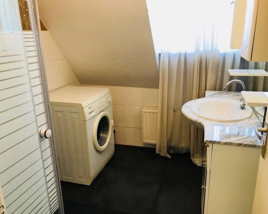 Foto van de Kamer gelegen aan de Von Geusaustraat in Voorburg