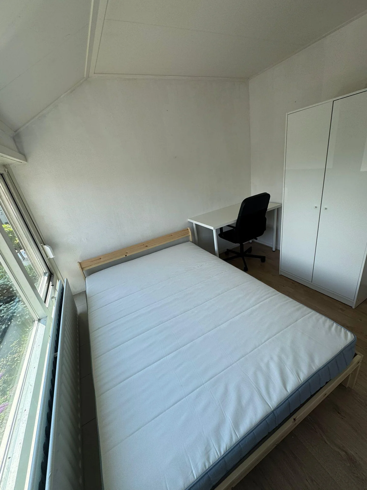Foto van de Kamer gelegen aan de Velveweg in Enschede