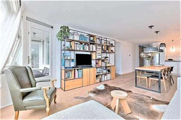 Foto van de Appartement gelegen aan de Bilderdijkkade in Amsterdam