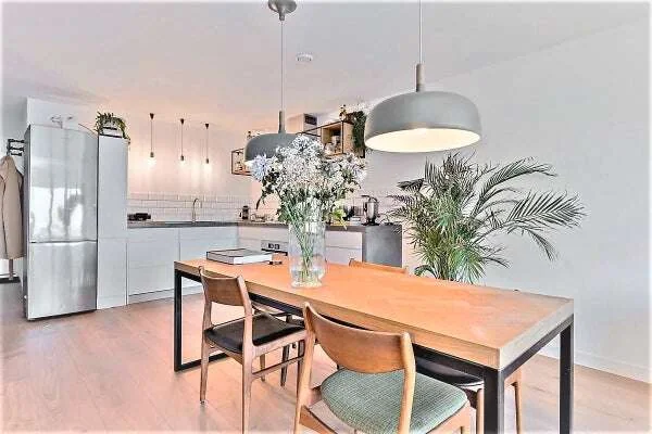Foto van de Appartement gelegen aan de Bilderdijkkade in Amsterdam