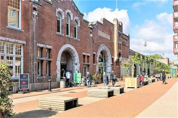 Foto van de Appartement gelegen aan de Bilderdijkkade in Amsterdam