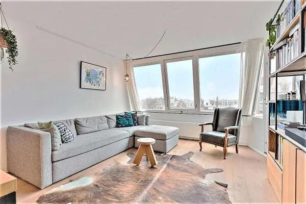 Foto van de Appartement gelegen aan de Bilderdijkkade in Amsterdam