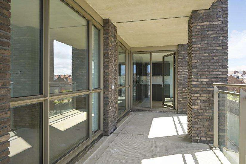 Foto van de Appartement gelegen aan de Dr. Lelykade in Den Haag