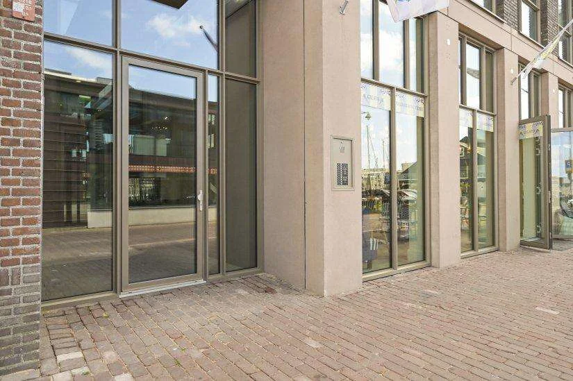 Foto van de Appartement gelegen aan de Dr. Lelykade in Den Haag