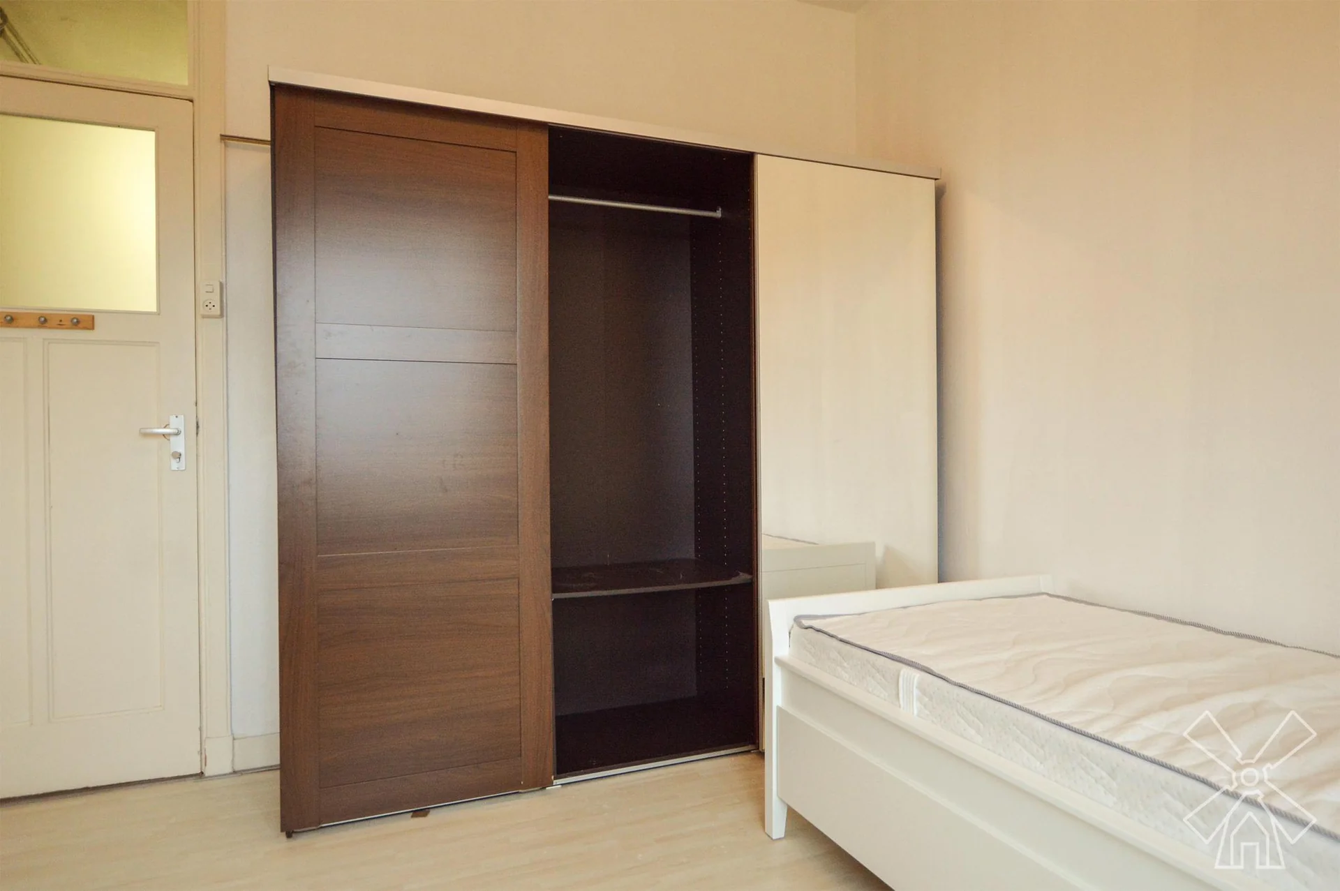 Foto van de Kamer gelegen aan de Allard Piersonlaan in Den Haag