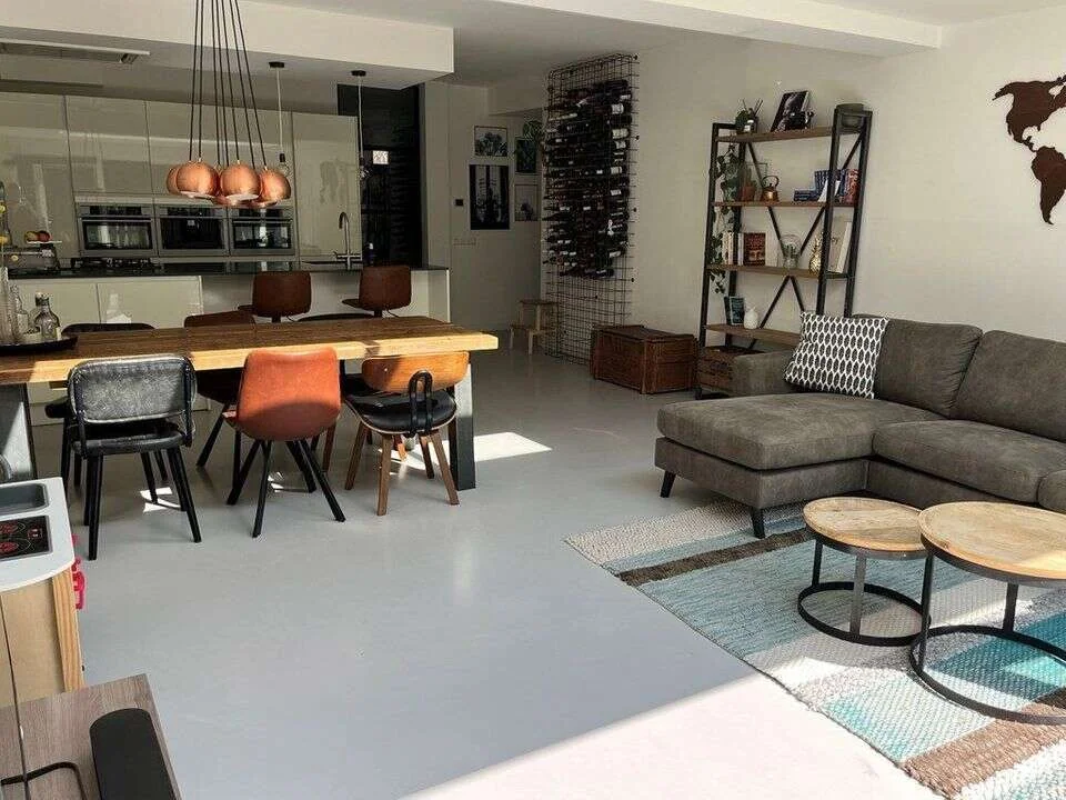 Foto van de Appartement gelegen aan de Hoofdweg in Amsterdam
