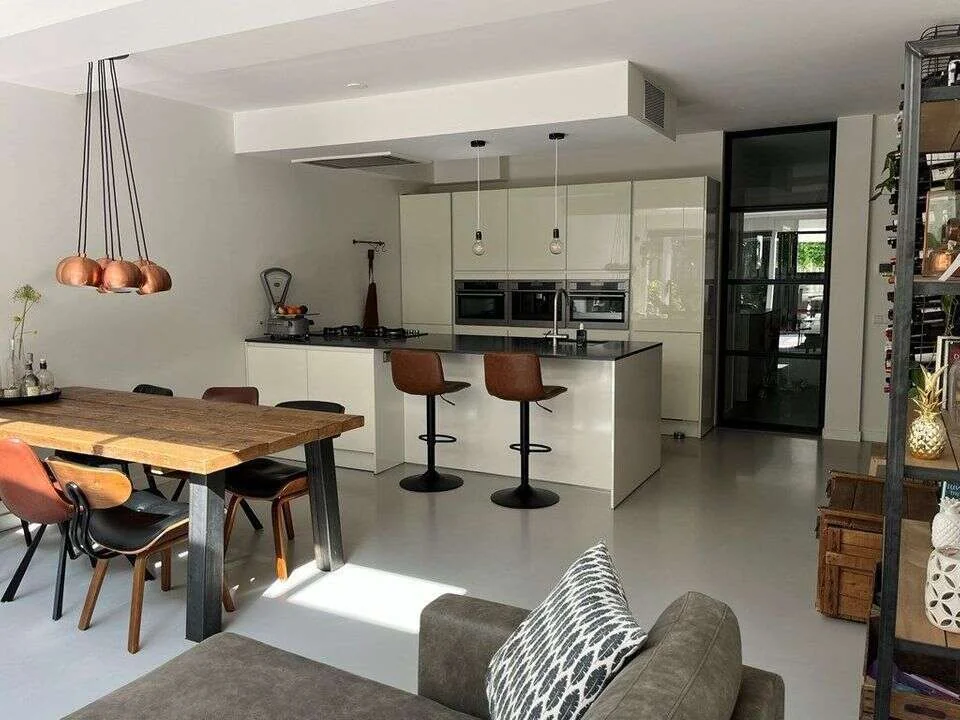 Foto van de Appartement gelegen aan de Hoofdweg in Amsterdam